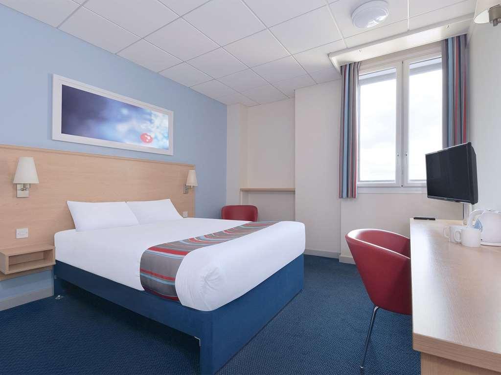 Travelodge Birmingham Sutton Coldfield Ruang foto